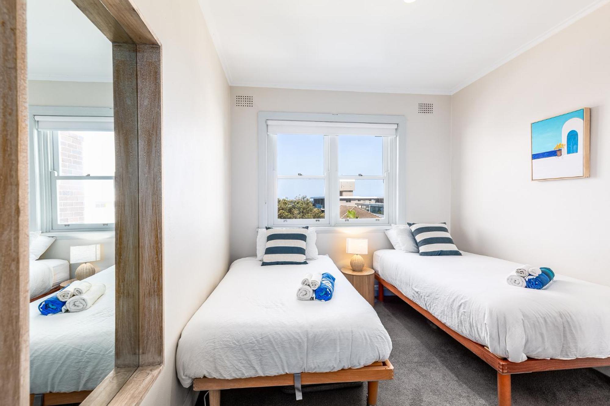 The Bondi Beachcomber * Sydney